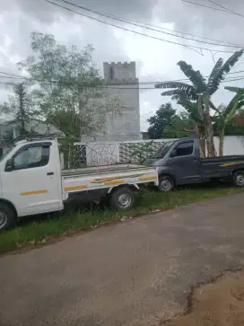 Rental mobil manual dan matic