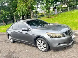 Honda Accord 2010 Bensin