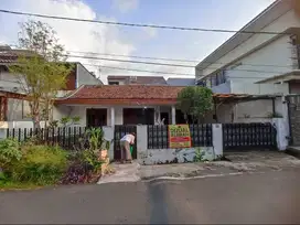 Rumah di Pondok Labu, Cilandak