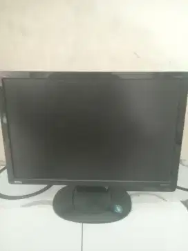 monitor komputer 16inc