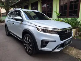 Honda BR-V prestige 2022 low Km