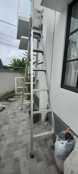 Tangga Lipat Besi 2.5 - 5 meter