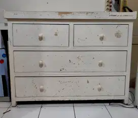 BABY TAFEL/DRAWER CABINET LACI