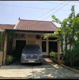 Jual Rumah Siap Pakai Claster Beverly Lippo Cikarang