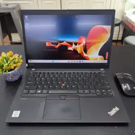 Lenovo Thinkpad T14s
Ci7-10610 vPro
Ram: 16GB
SSD 512GB
14 FHD FP BL
