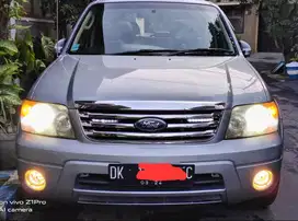 DIJUAL FORD ESCAPE KONDISI APA ADANYA