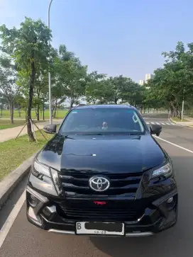 Fortuner VRZ TRD Sportivo Diesel 2018