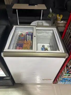 Dijual cepat frezer box slidding 100liter orisinil