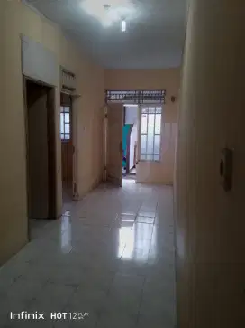 Dikontrakan rumah Petak PEJATEN BARAT tahunan Jl. Siaga 1 km