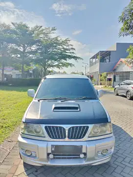 Mitsubishi Kuda 2004 Bensin