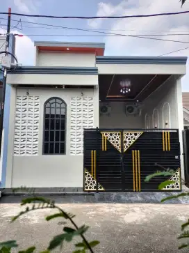 Rumah Mewah Minimalis Dekat Sumarecon