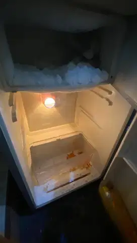 Kulkas 1 pintu masih dingin