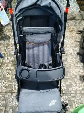 Mau di jual stroller masih layak pakai