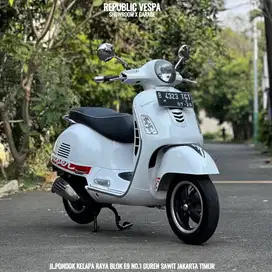 Piaggio Vespa GTS 150 3V Th 2014 WARNA PUTIH FAVOURITE COLOUR PERFECT