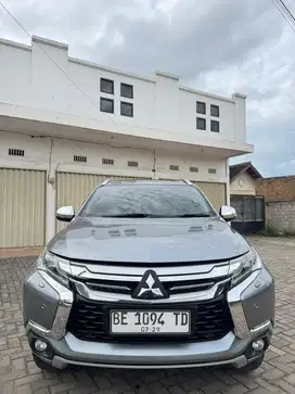 PAJERO DAKAR 4x2 2019