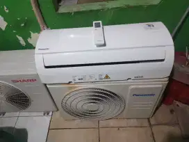 Panasonik 1/2 pk ful ory bergaransi