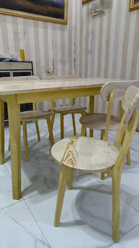 Set Meja Kursi Makan