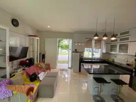 Rumah Modern Kontemporer Vanya Park Cluster Anila BSD City