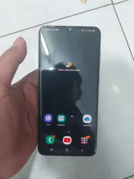 Di jual samsung a70 second