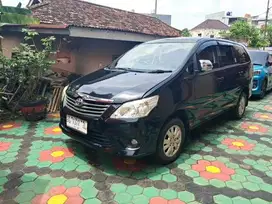 KIJANG INNOVA 2.0 G BENSIN 2013