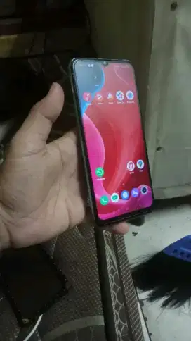 Realme narzo 30a 4/64 spek game Helio G85 batre 6000 mah mines cuma le