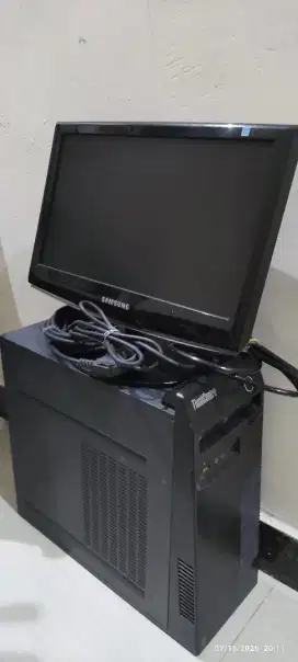 Paket Komputer | PC Lenovo Thinkcenter Core I3 & Monitor Samsung 16inc