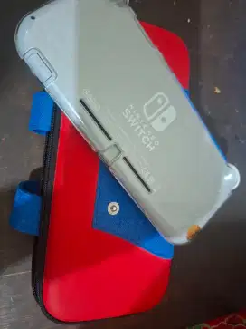 JUAL RUGI NINTENDO SWITCH LITE EDISI POKEMON