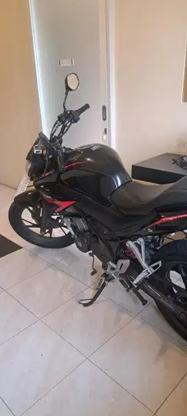 HONDA CB 150R 2019 KM RENDAH ISTIMEWA TEMBUS SEMUA