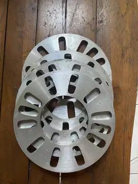 Spacer Velg Mobil