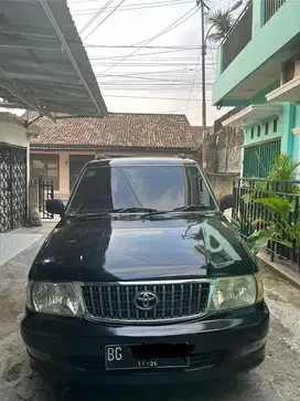 Toyota Kijang LGX