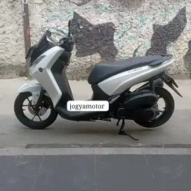 Yamaha lexi tahun 2020 cash dan credit