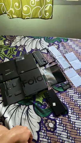 samsung galaxy z fold 4 12gb/256gb sein fullset baca dulu