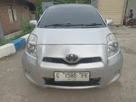 Yaris bakpao s limited 2010 matic