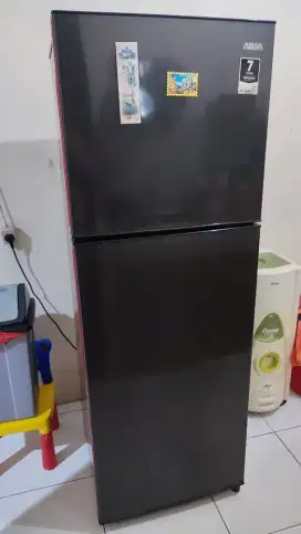 Kulkas Aqua 2 pintu normal dingin josh..