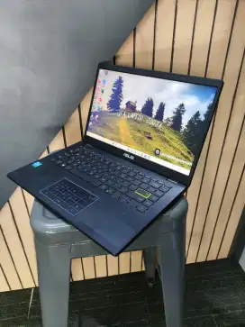 Laris Asus vivobook E410KA Intel celeron N4500, ram 4, ssd 512 GB