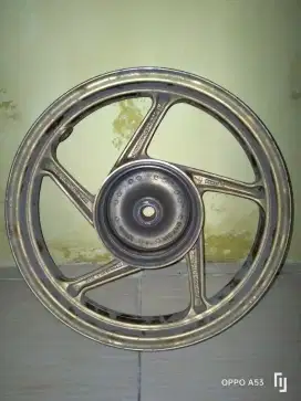 Pelek Roda Belakang Vario 110 Karbu