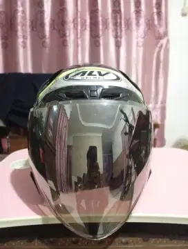 Dijual helm ALV