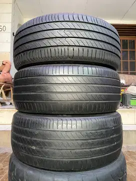 Ban Michelin Primacy 4 215 55 r17 3Pcs