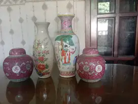 Pajangan lemari