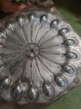 Dijual Molding Sendok 18 cavity