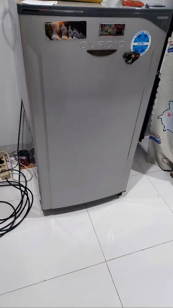 Kulkas toshiba 1 pintu
