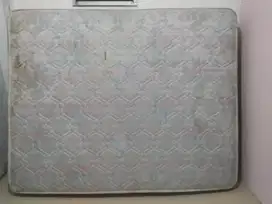 Kasur Central Springbad 180×200cm (Preloved)