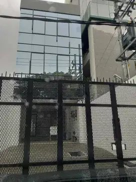 SEWA GEDUNG WIJAYA KUSUMA SURABAYA PUSAT BAGUS BARU GRESS PARKIR BEBAS