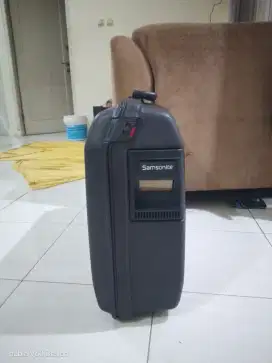 Samsonite model vertikal.26 inci