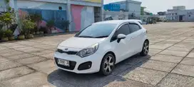 Kia Rio 1.5 cvt at 2013