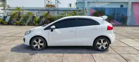 Kia Rio 1.5 cvt at 2013