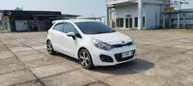 Kia Rio 1.5 cvt at 2013
