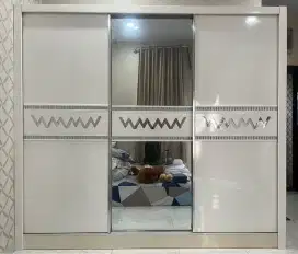 Lemari baju sliding 3 pintu jumbo