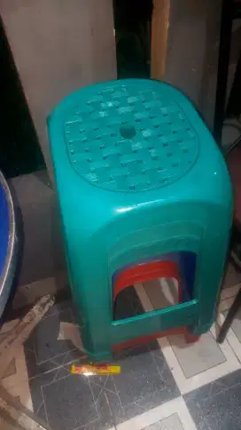 Kursi Plastik Napolly