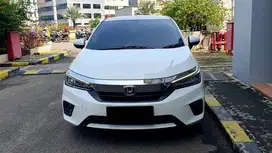 Honda City Sedan 1.5 E CVT AT Putih Mutiara NIK 2021 Like New Record